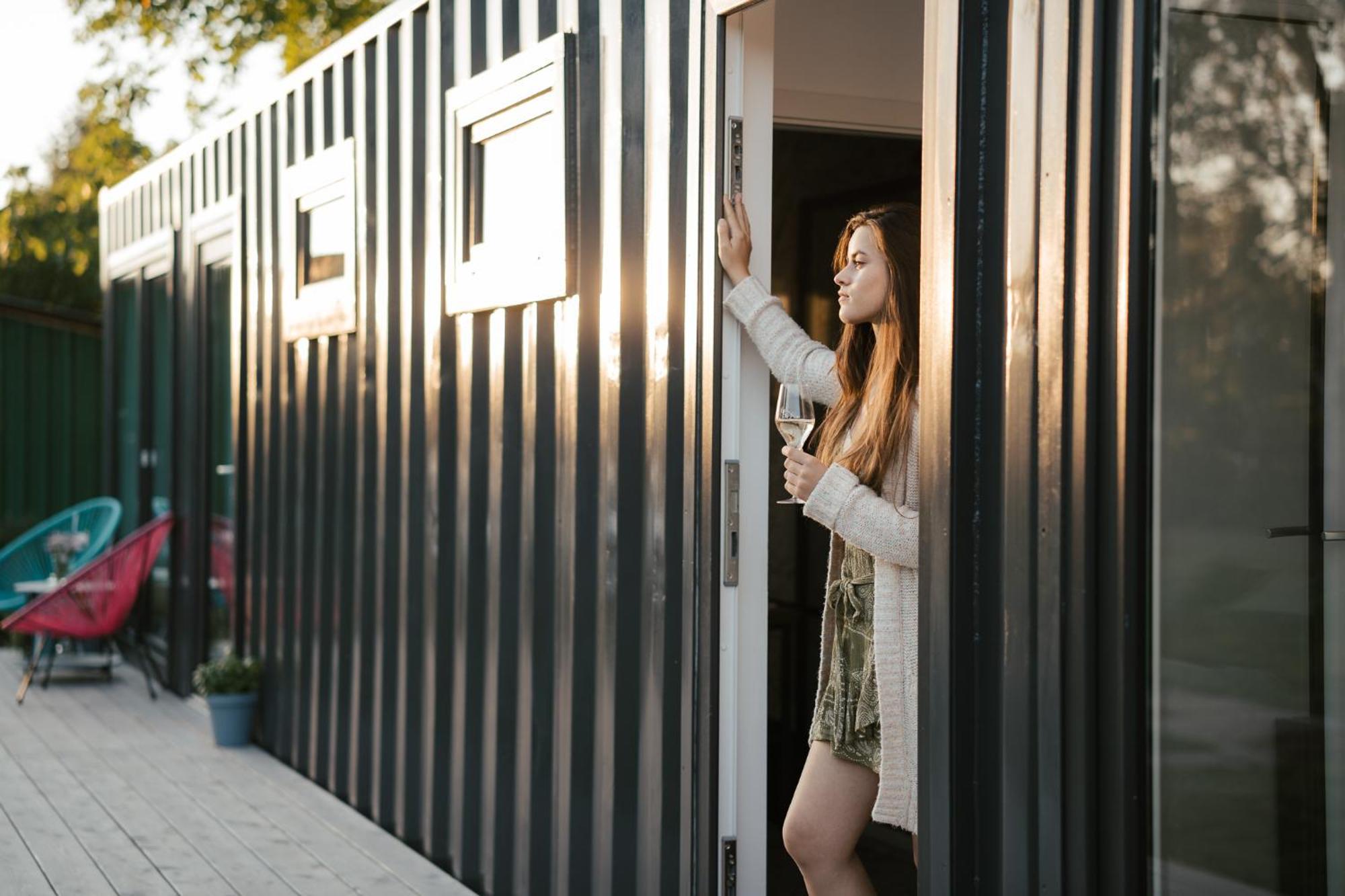 Container Apartment Дечин Екстериор снимка